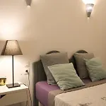Casa 78 Trivalle - Cite 500M, Parking Public Gratuit 200M, Wifi, Menage Inclus - Free Public Car Park 200M