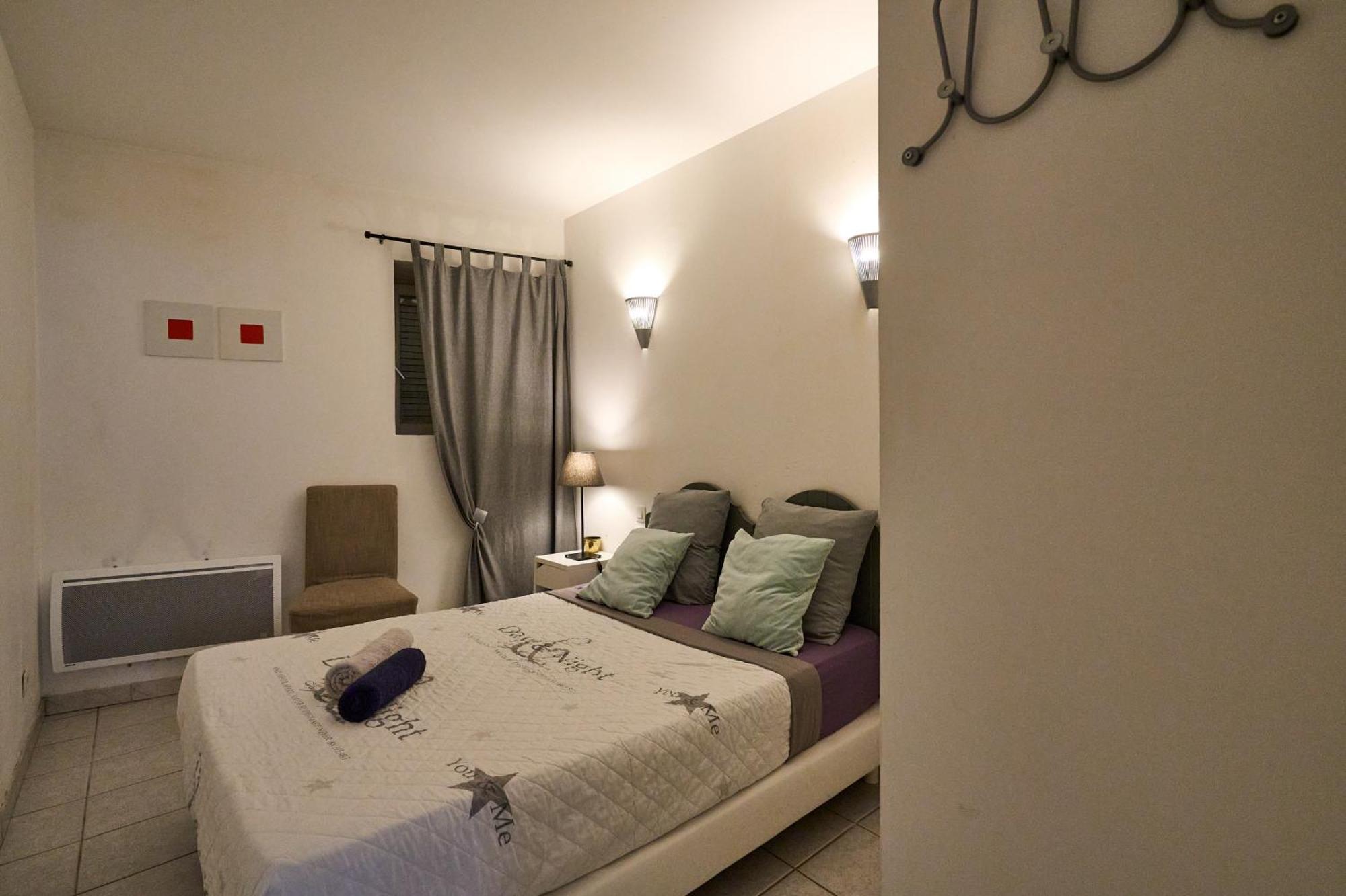 Casa 78 Trivalle - Cite 500m, Parking Public Gratuit 200m, Wifi, Menage Inclus - Free Public Car Park 200m Carcassonne